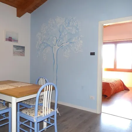 Short Let Apartament *